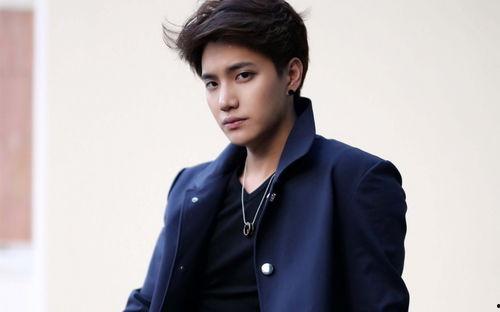 男星养网红当伴侣